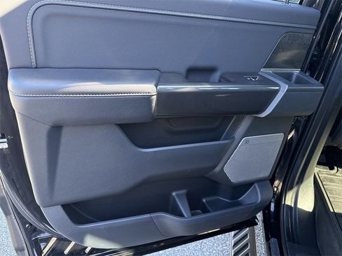 Used 2022 Ford F150 XLT w/ Equipment Group 302A High image 23