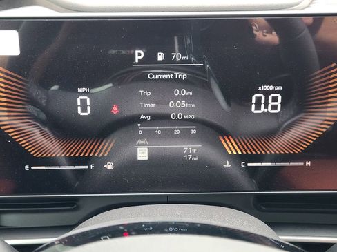 New 2026 Kia Carnival EX FWD image 13