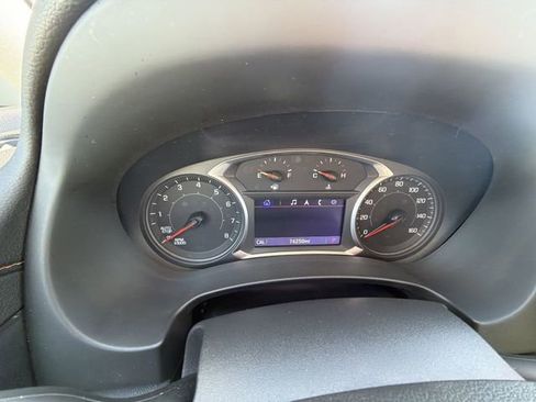 Used 2021 GMC Terrain SLT image 11