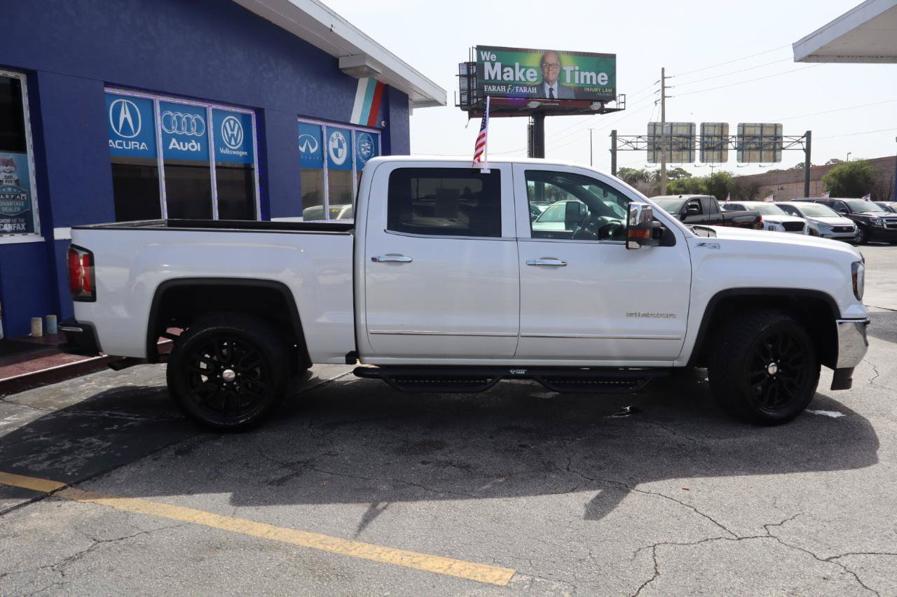 Used 2017 GMC Sierra 1500 SLT w/ SLT Premium Package AWD/4WD image 3