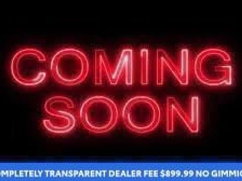 Used 2015 Chrysler 300 S RWD image 2