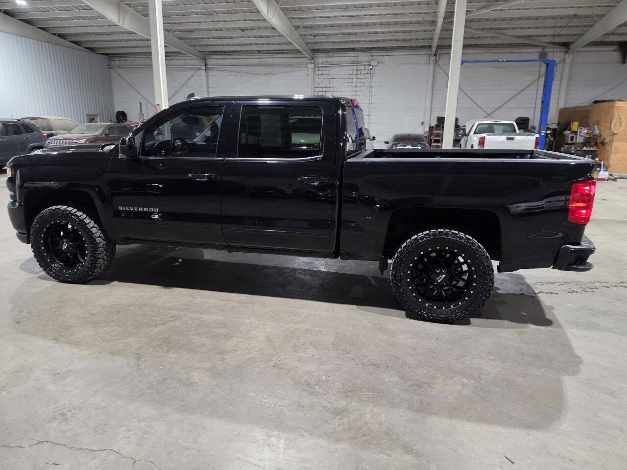 Used 2016 Chevrolet Silverado 1500 LT w/ All Star Edition AWD/4WD image 7