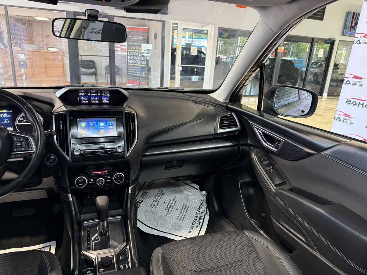 Used 2022 Subaru Forester Premium AWD/4WD image 28