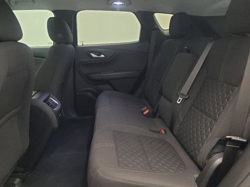 Used 2022 Chevrolet Blazer LT FWD image 18