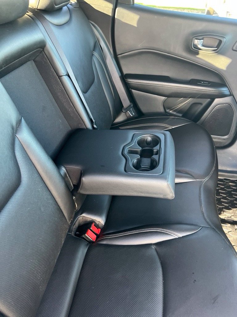 Used 2021 Jeep Compass Latitude w/ Sun and Sound Group AWD/4WD image 31
