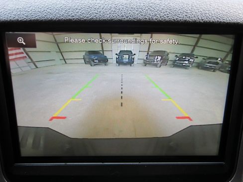 Used 2015 Ford F250 Lariat w/ Chrome Package AWD/4WD image 29