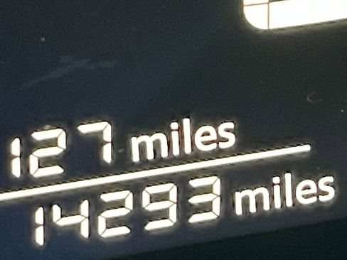 Used 2025 Nissan Kicks SV image 38