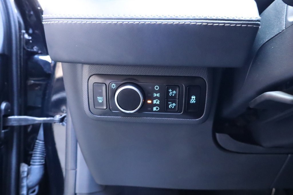 Used 2025 Ford Mustang Mach-E Select RWD image 22