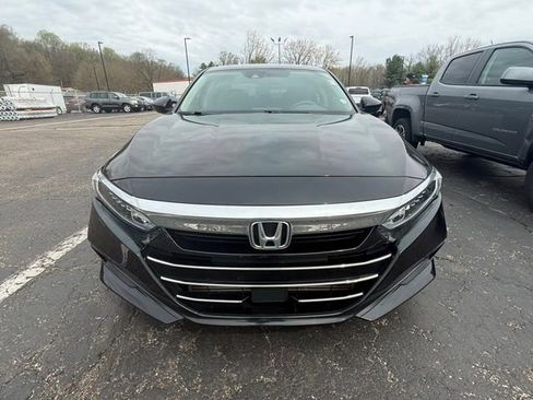 Used 2021 Honda Accord LX image 2