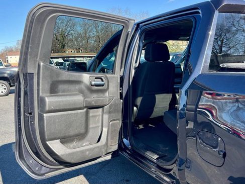 Used 2023 Chevrolet Silverado 1500 Custom AWD/4WD image 15