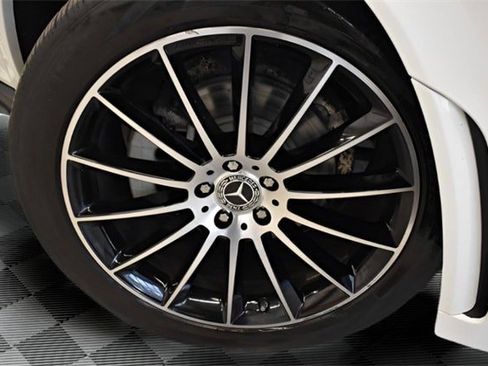 Used 2023 Mercedes-Benz GLE 350 4MATIC w/ AMG Line Exterior image 30