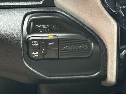 Used 2024 RAM 2500 Laramie AWD/4WD image 20