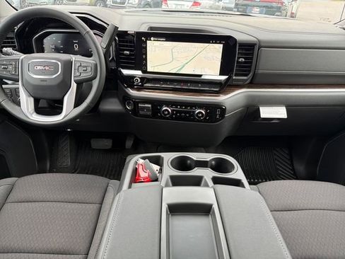 New 2026 GMC Sierra 1500 Elevation w/ X31 Off-Road Package AWD/4WD image 9