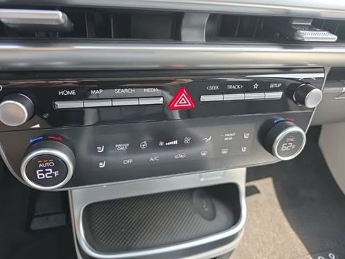 New 2026 Hyundai Ioniq 9 Limited AWD/4WD image 20