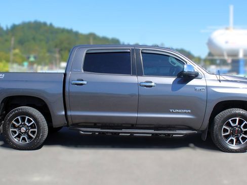 Used 2018 Toyota Tundra Limited image 8