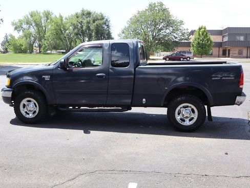 Used 1999 Ford F150 XLT AWD/4WD image 9
