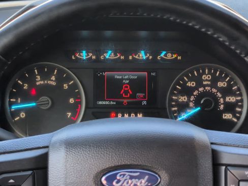 Used 2018 Ford F150 XLT w/ Equipment Group 302A Luxury image 18