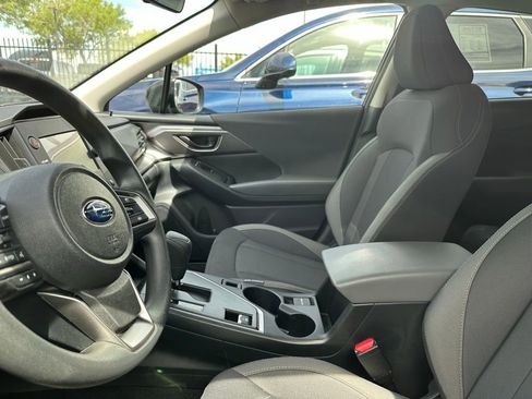 Certified 2025 Subaru Impreza 2.0i image 6