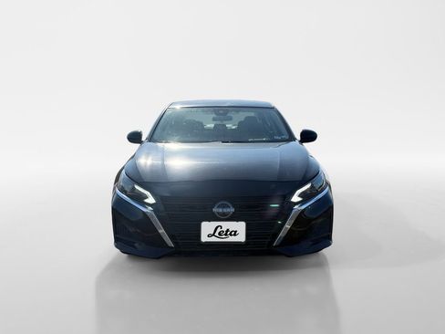 Used 2023 Nissan Altima 2.5 SV image 8