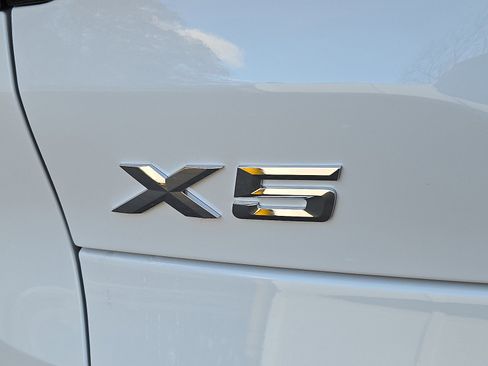 New 2026 BMW X5 xDrive40i image 15