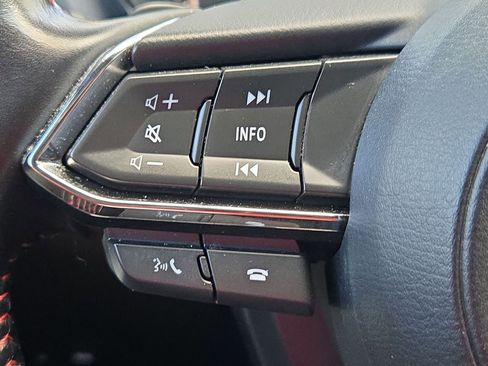 Used 2023 MAZDA CX-9 Carbon Edition image 12