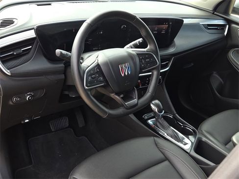 Used 2024 Buick Encore GX Sport Touring w/ Comfort Package image 17