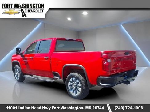 Used 2024 Chevrolet Silverado 2500 Custom w/ Custom Convenience Package AWD/4WD image 5