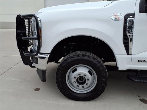 Used 2024 Ford F350 XL w/ Snow Plow Prep Package AWD/4WD image 13