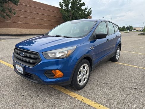 Used 2018 Ford Escape S FWD image 9