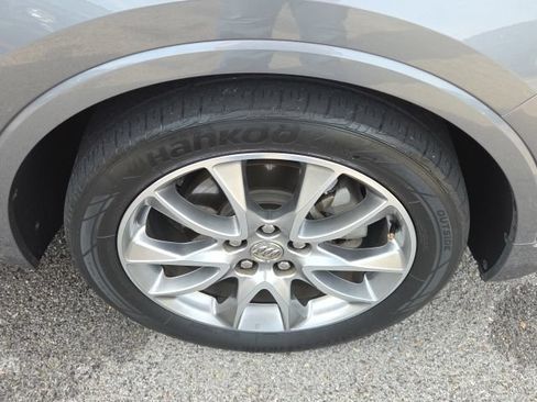 Used 2020 Buick Envision Essence w/ Experience Buick Package FWD image 39