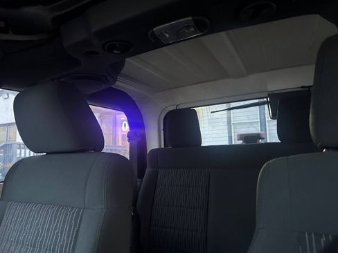 Used 2012 Jeep Wrangler Sahara image 19