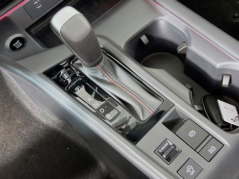 New 2026 Nissan Sentra SR image 15