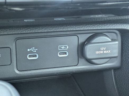 Used 2025 Honda Civic Sport image 19