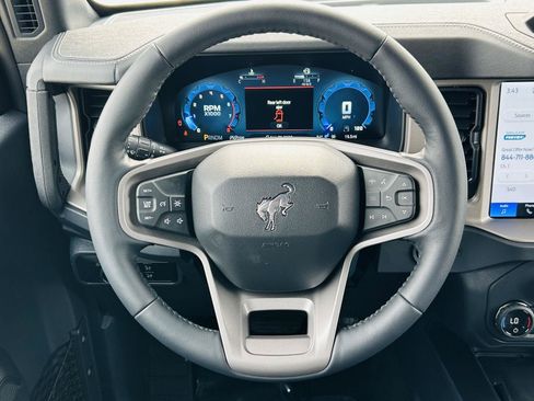 New 2026 Ford Bronco Outer Banks AWD/4WD image 15