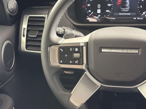 New 2026 Land Rover Discovery S image 11
