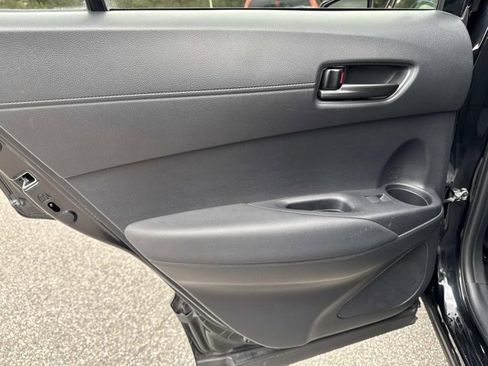 Used 2023 Toyota Corolla Cross LE image 12