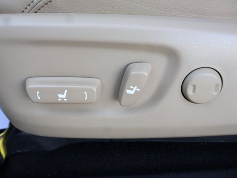 Used 2023 Toyota 4Runner Limited image 13