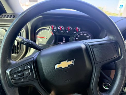 Used 2024 Chevrolet Silverado 2500 Custom w/ Custom Convenience Package AWD/4WD image 16