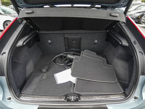 Used 2023 Volvo C40 P8 Recharge Plus AWD/4WD image 26