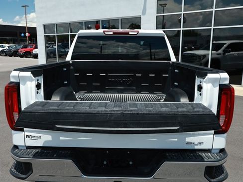 Used 2025 GMC Sierra 1500 SLT RWD image 8
