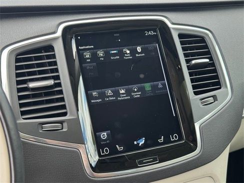 Used 2021 Volvo XC90 T5 Momentum w/ Climate Package image 23