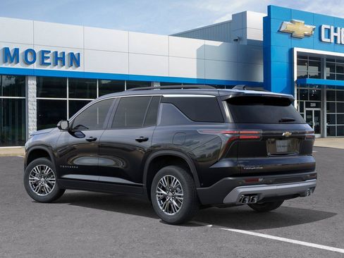 New 2027 Chevrolet Traverse LT FWD image 3