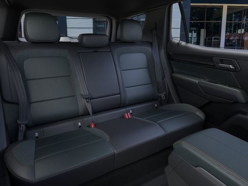 New 2026 GMC Terrain AT4 AWD/4WD image 17