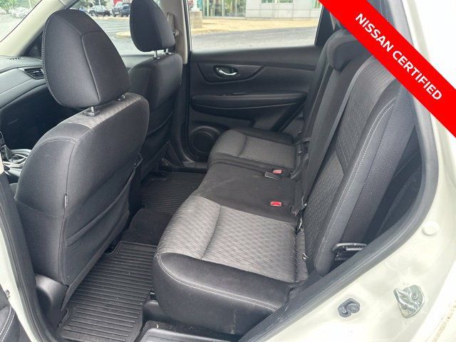 Certified 2017 Nissan Rogue SV AWD/4WD image 14