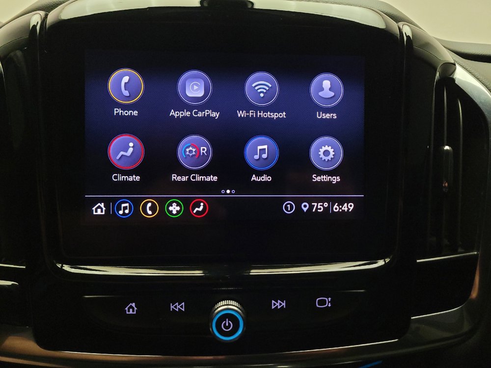 Used 2021 Chevrolet Traverse LT FWD image 25