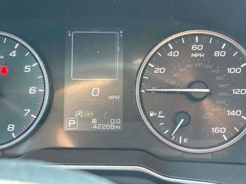 Used 2021 Subaru Outback Limited AWD/4WD image 23