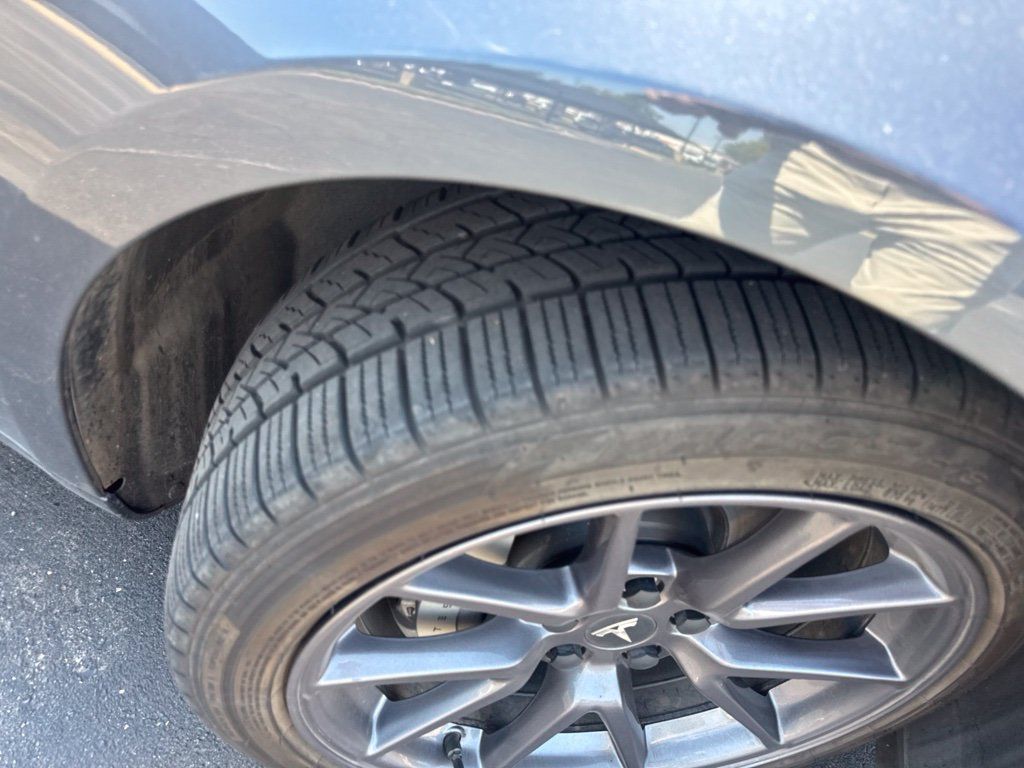 Used 2023 Tesla Model 3 Standard Range RWD image 5