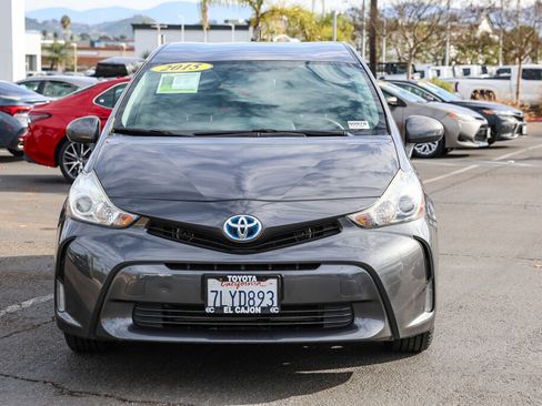 Used 2015 Toyota Prius V Three image 16
