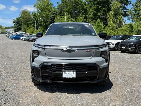 New 2025 Chevrolet Silverado EV RST image 6