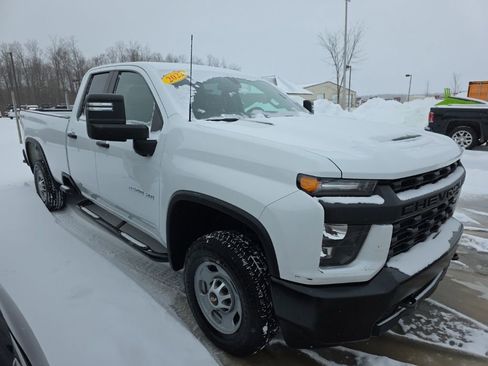 Used 2022 Chevrolet Silverado 2500 W/T w/ WT Convenience Package image 2